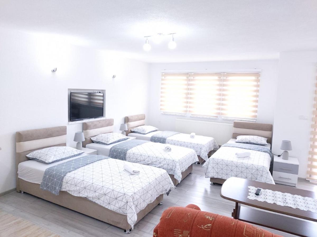 Guest House Ahmo Halilcevic Dubrave Gornje المظهر الخارجي الصورة